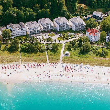 Grand Hotel Binz Exterior photo Aerial view of the resort