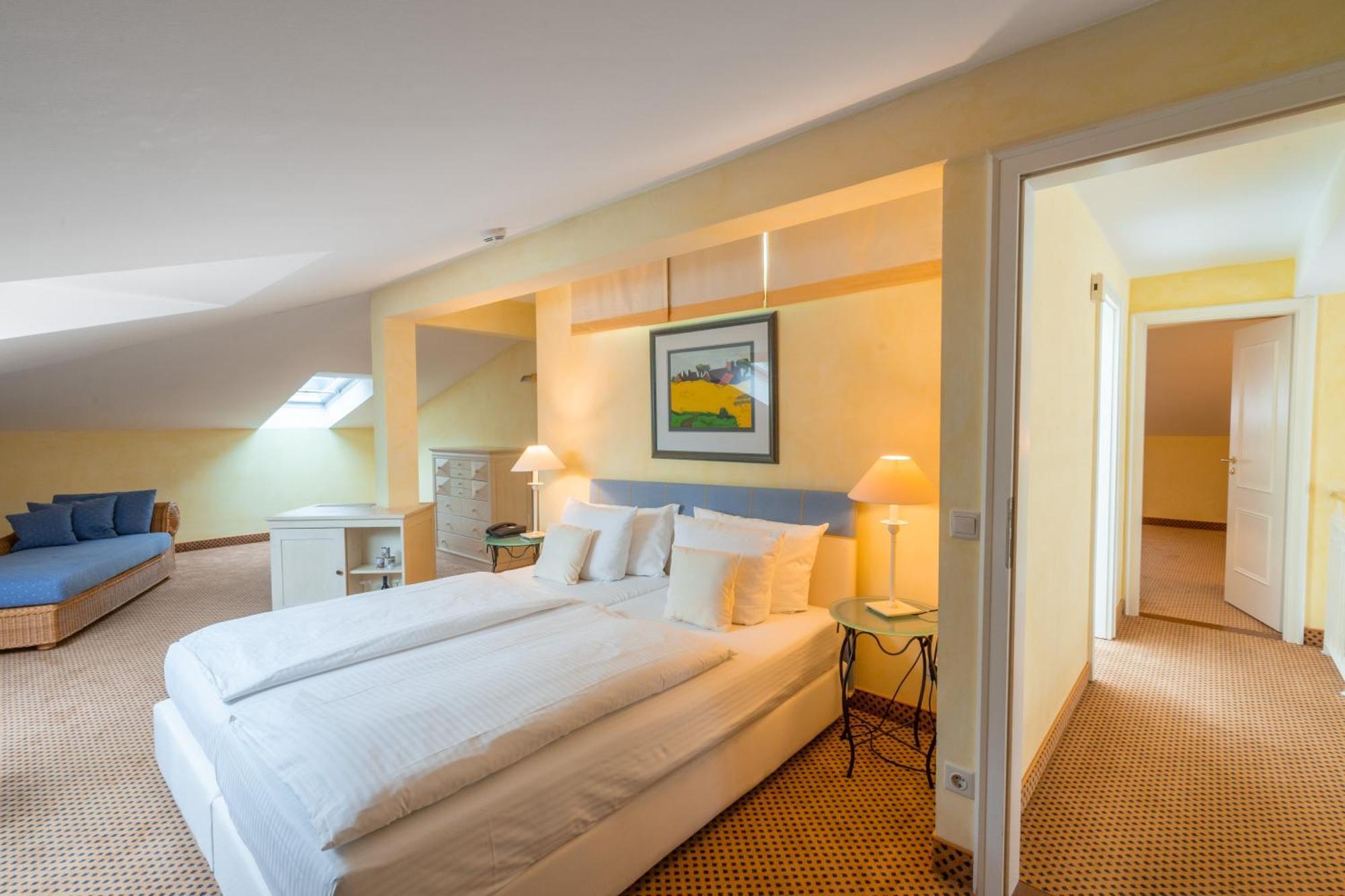 Grand Hotel Binz Exterior photo Suite