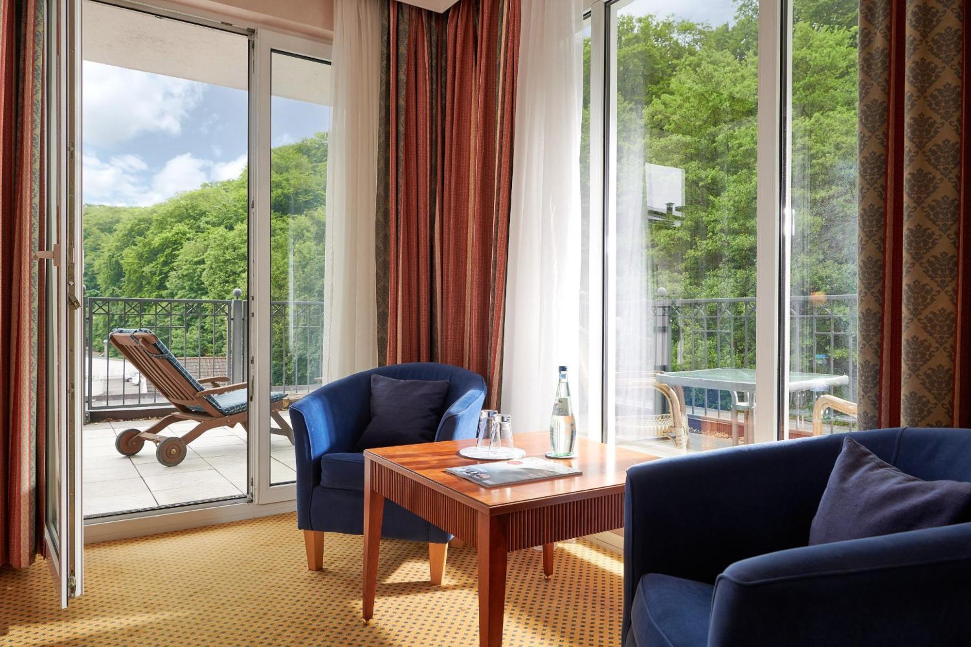 Grand Hotel Binz Exterior photo A room at the Hotel Waldhaus