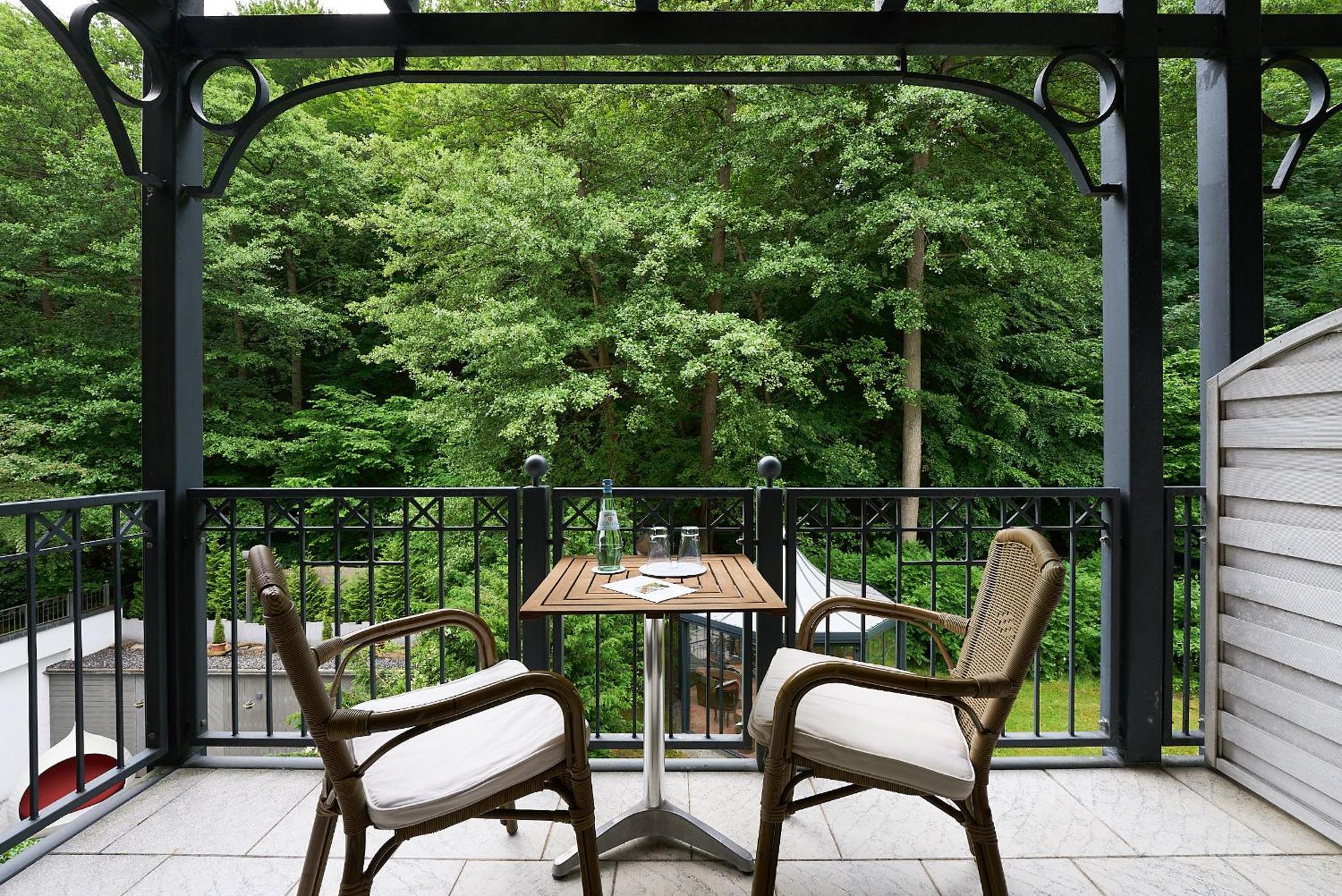 Grand Hotel Binz Exterior photo A balcony